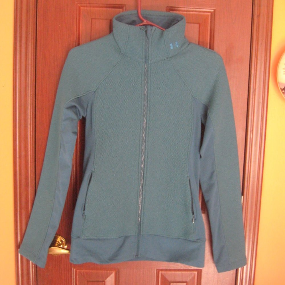 UNDER ARMOUR JACKET